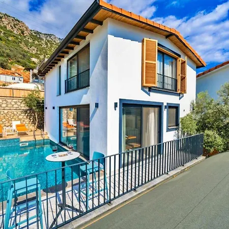 Kalkan Kordere 2 Bedroom Villa - 6851